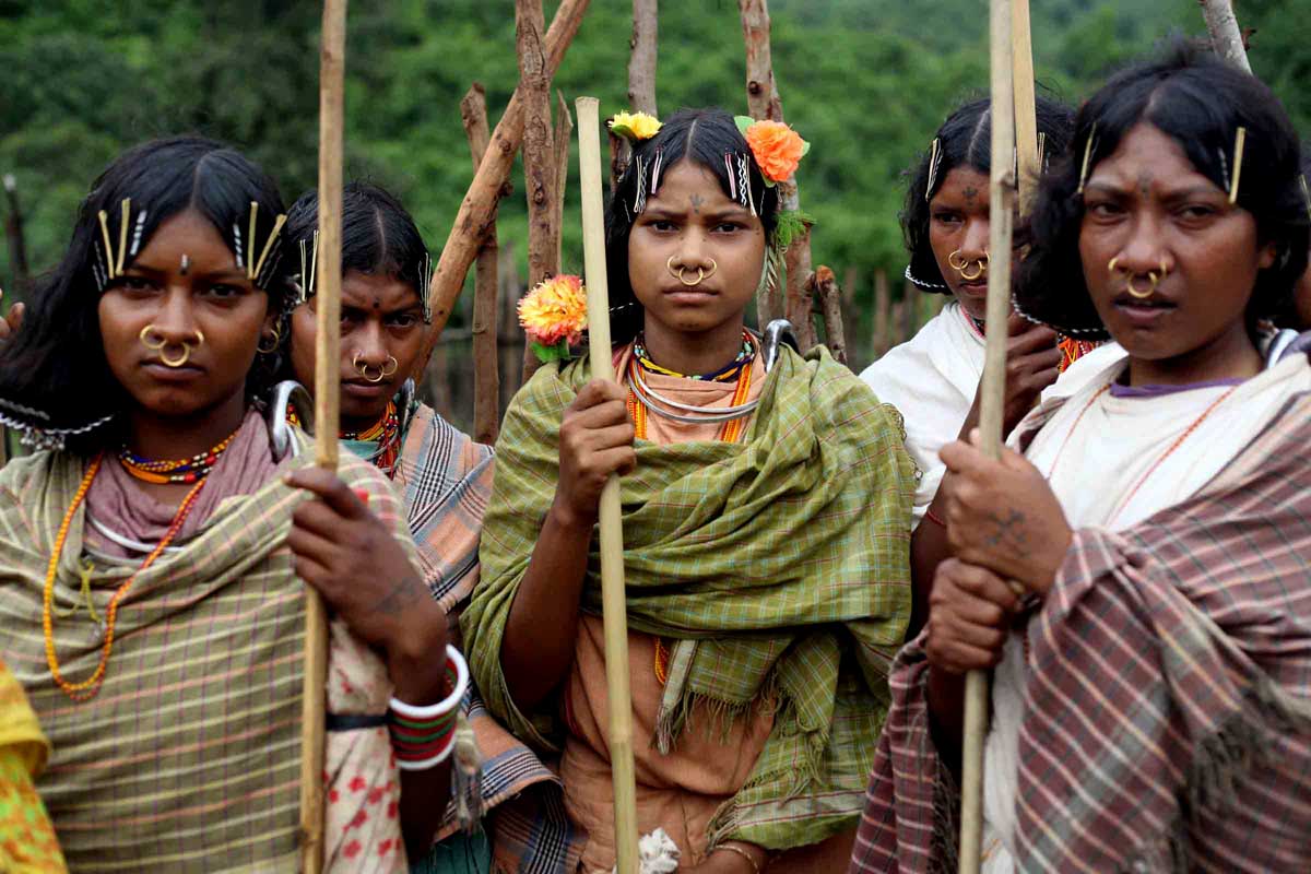 Why are the tribal regions of Central India being Rapidly Christianized? |  IndiaFactsIndiaFacts