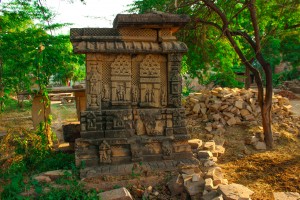 Mandapika Shrines - Paroli (2)