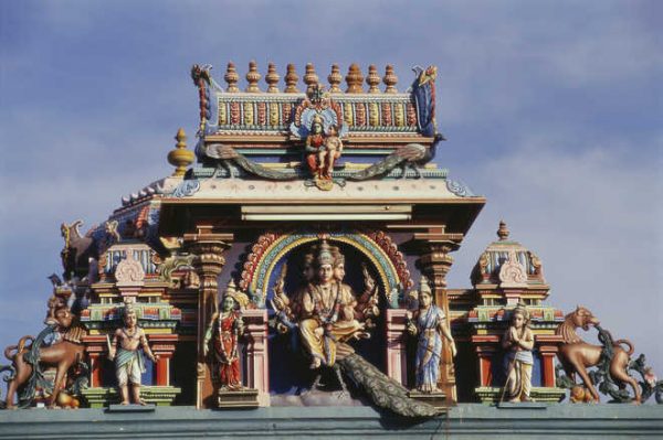 Indian Polytheists versus Global Monotheists 01