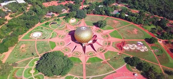 Auroville, the Dream and the Nightmare - Michel Danino