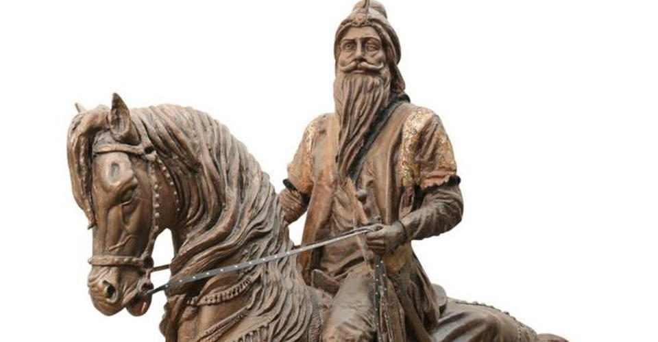 Ranjit Singh Statue Lahore Pakistan